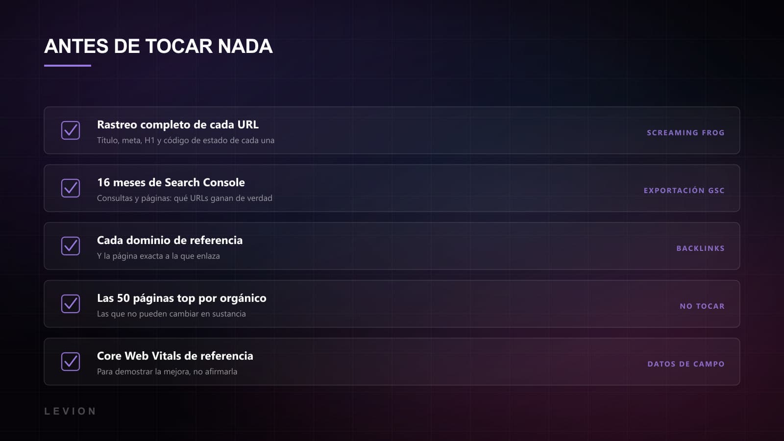 Lista de comprobación previa a la migración: rastreo completo de URLs, exportación de Search Console, lista de backlinks, páginas top por tráfico y Core Web Vitals de referencia